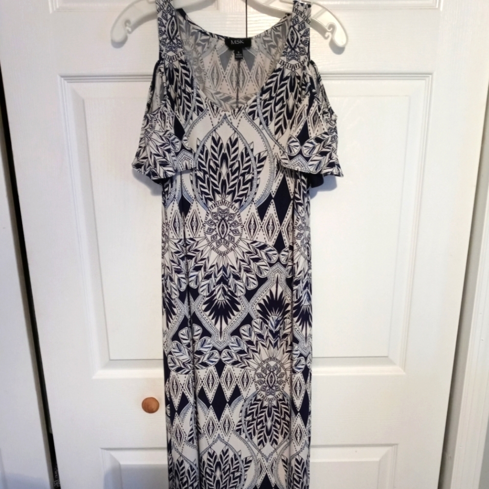 Long black and white size small lightweight dress
